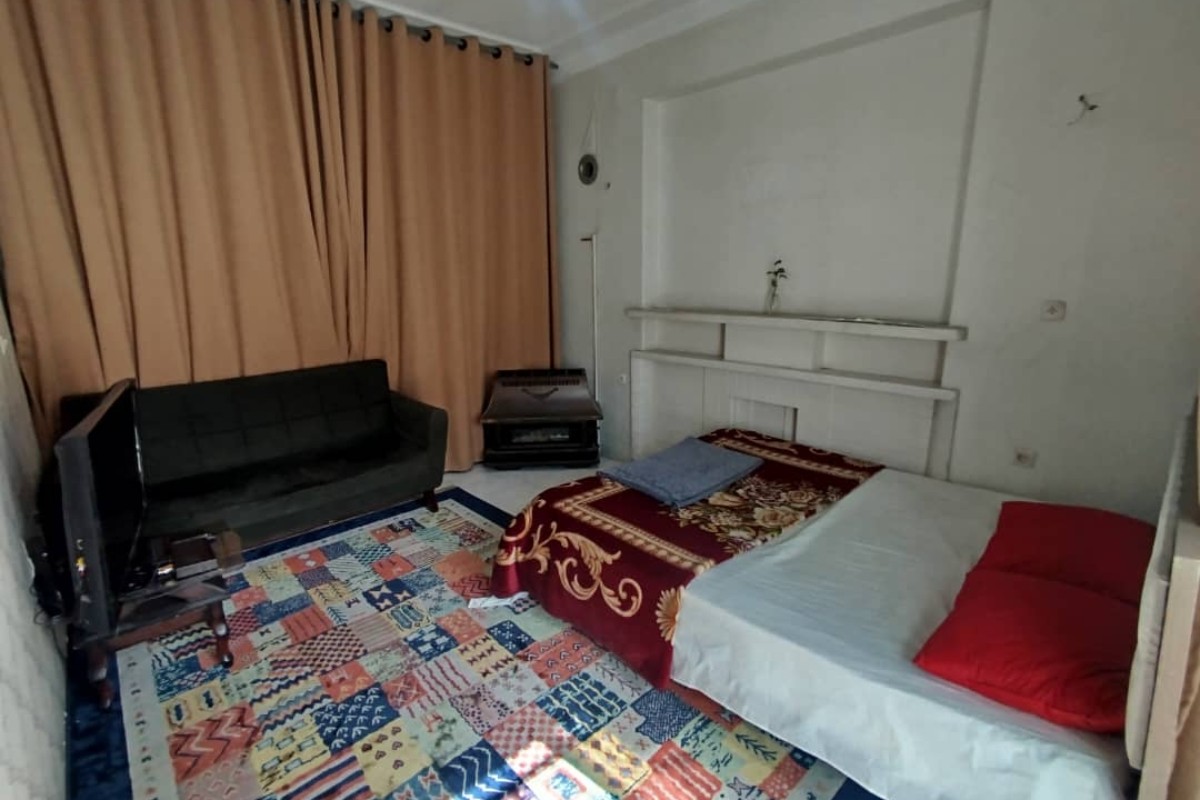 سوئیت مبله شیک طبقه اول راست