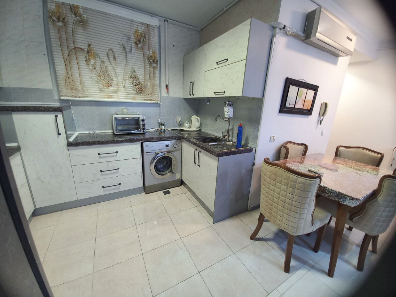 اپارتمان مبله دو خواب پونک ( میرزابابایی)