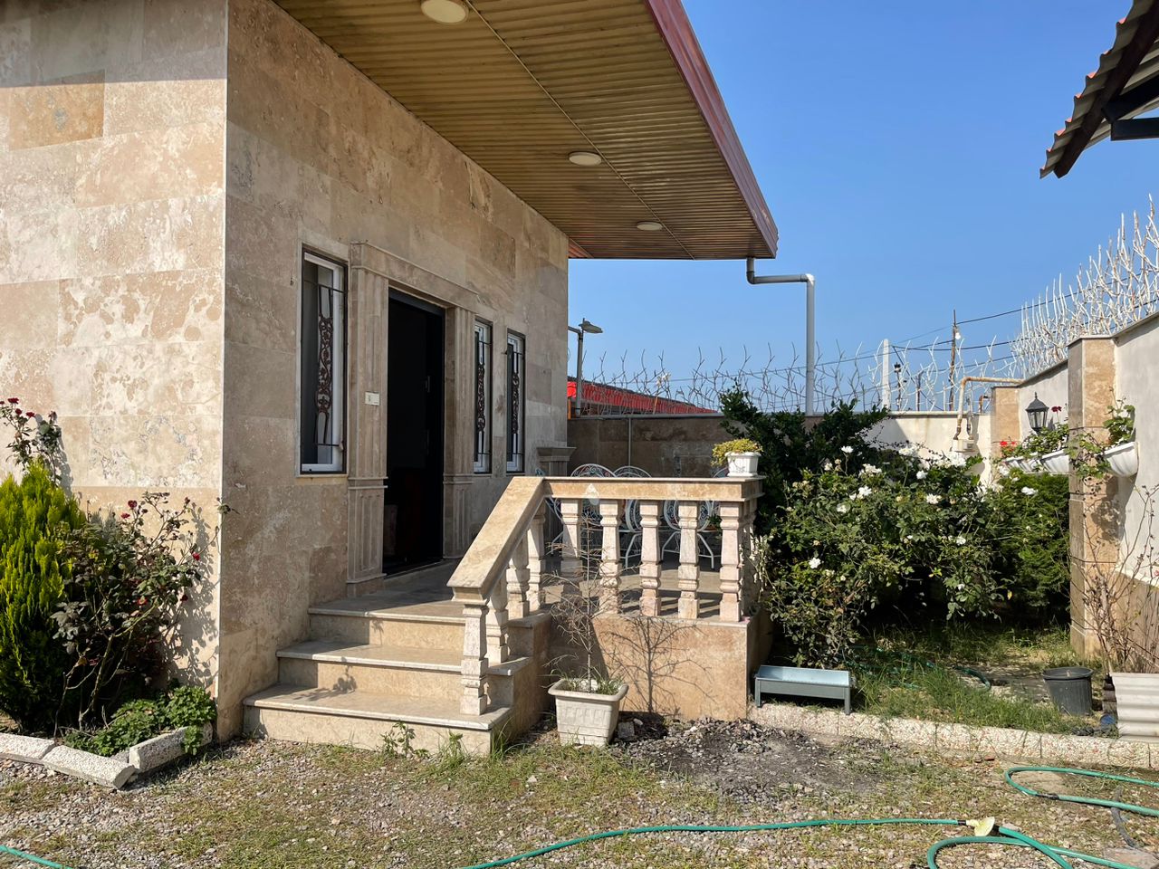 ویلا استخردار فلاح