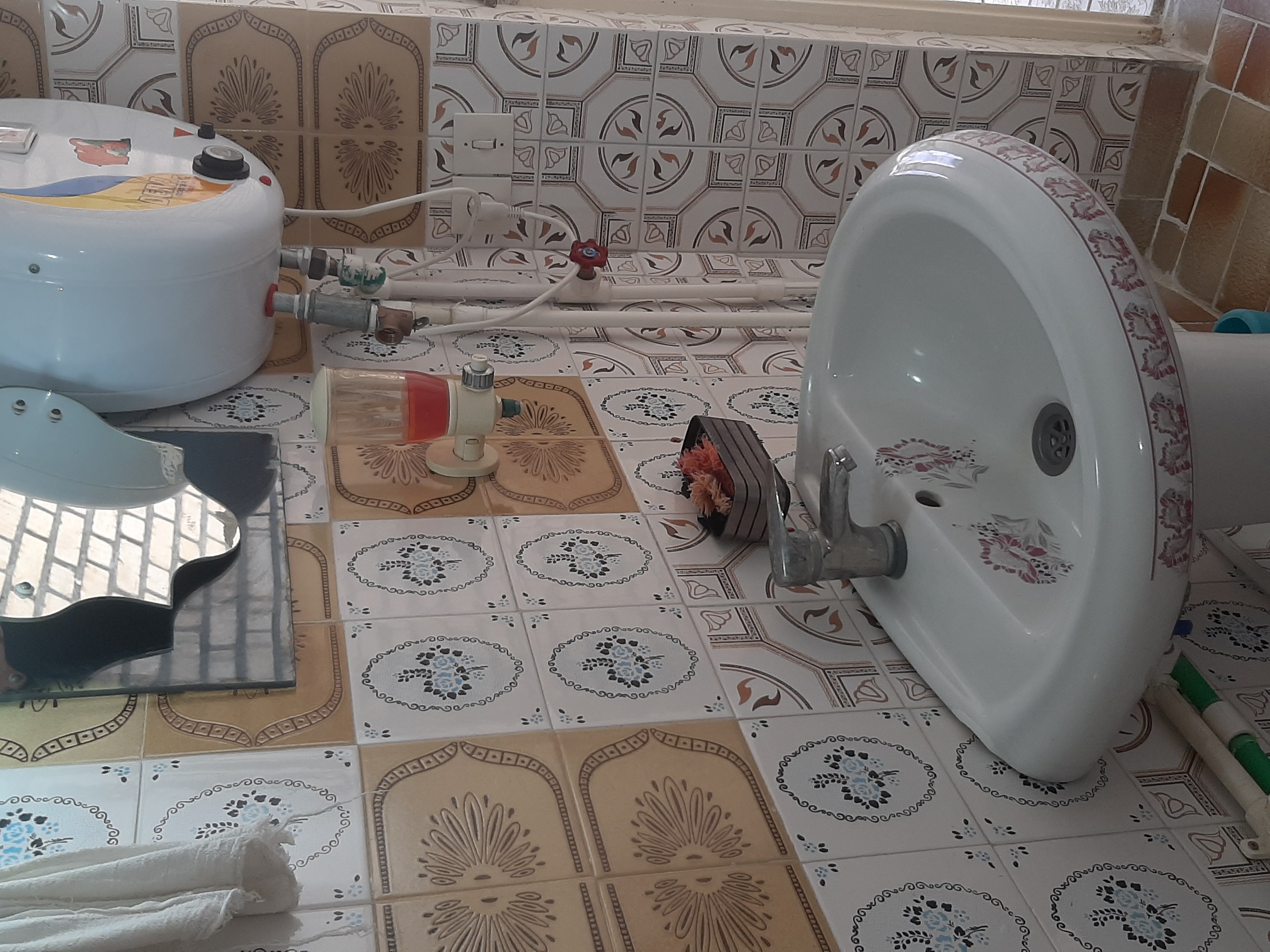 خانه مسافرسرچشمه