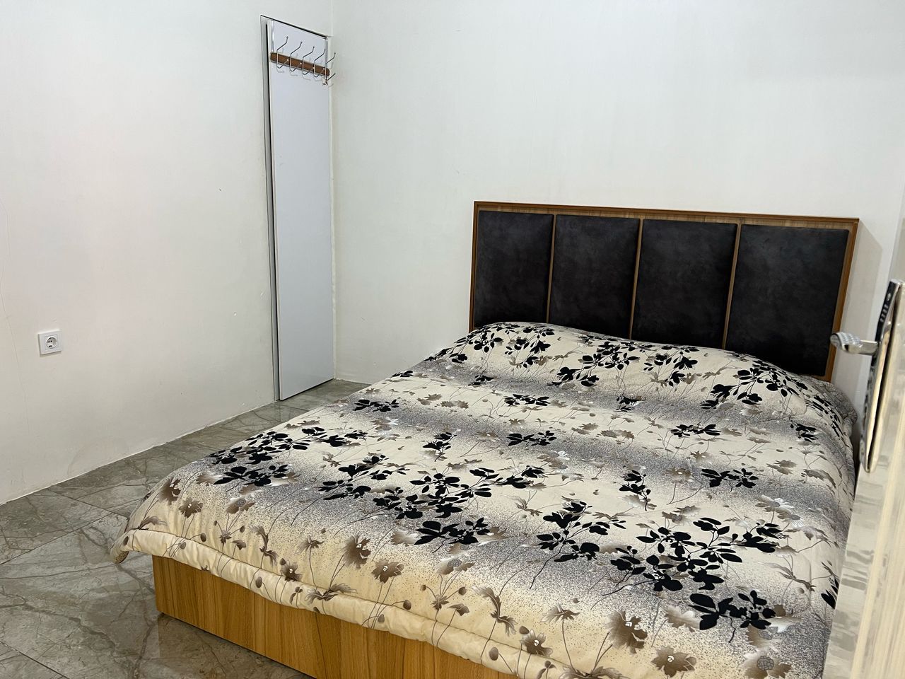 عمارت مانی ( استخر سرپوشیده )